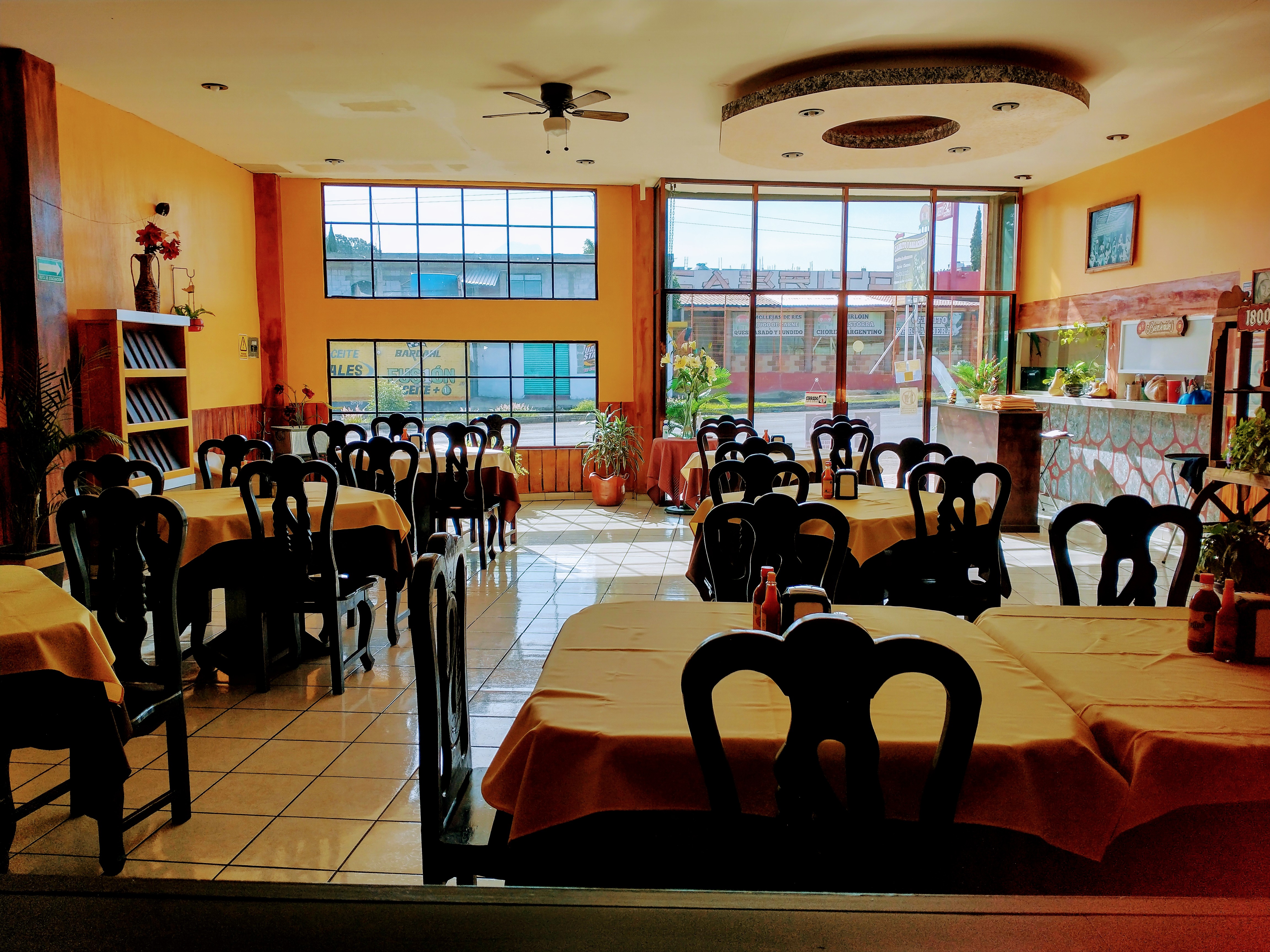 Los Caracoles image 1