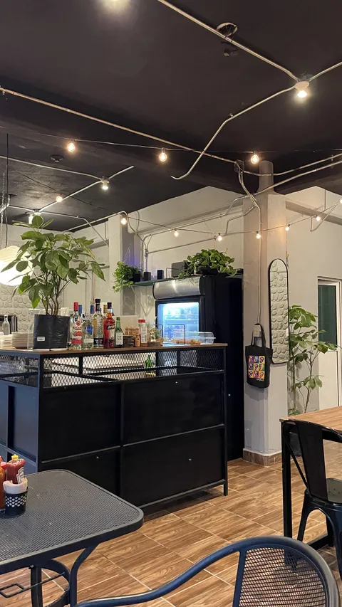 Pizzería & Barra social - Rockwell image 6