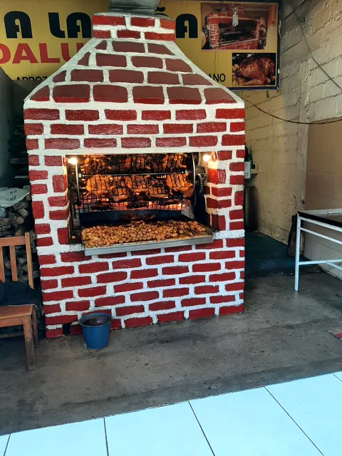 Pollos A La Leña La Guadalupana. image 2