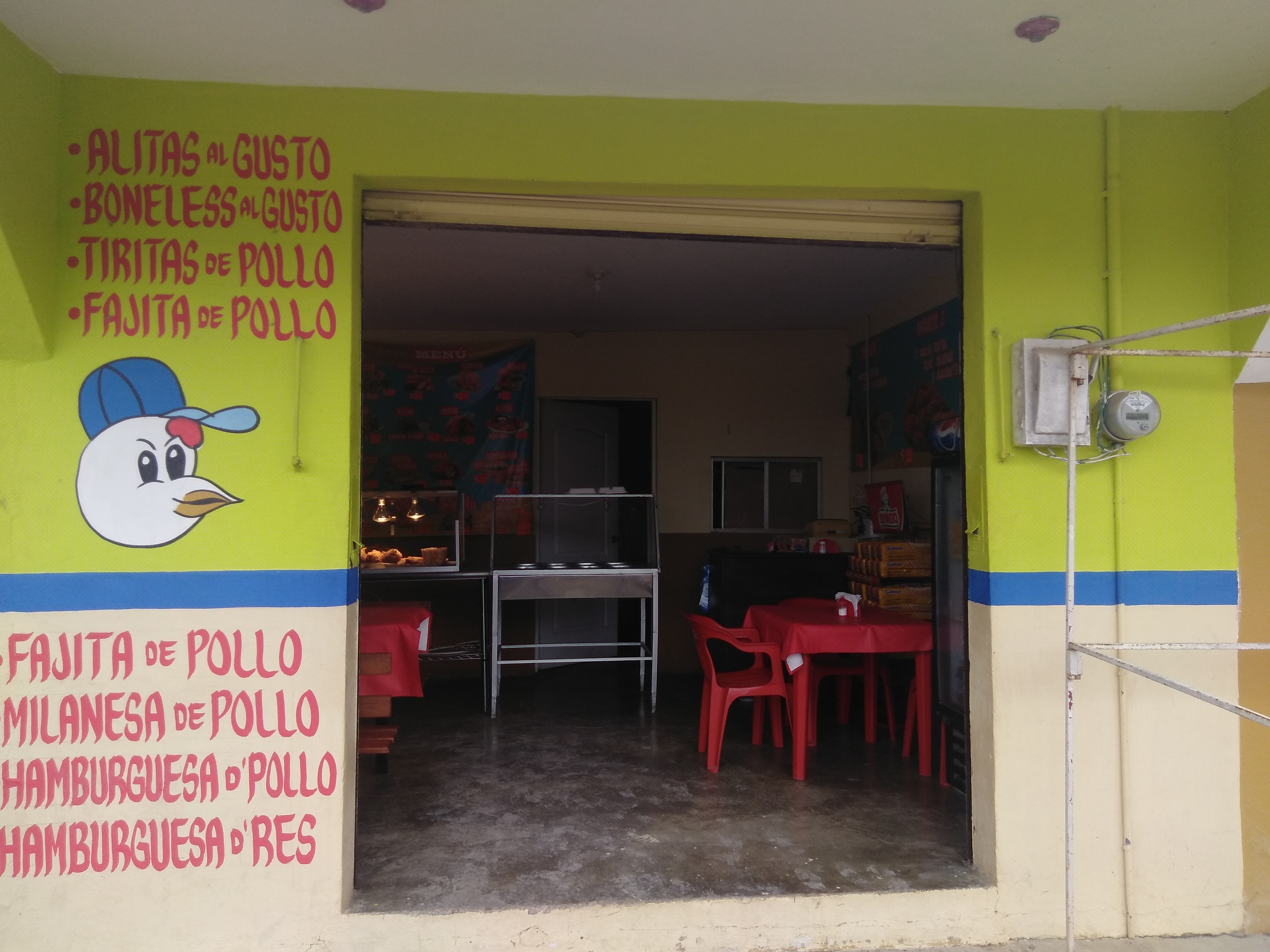 Pollo frito 3 hermanos Graciano Sánchez image 4