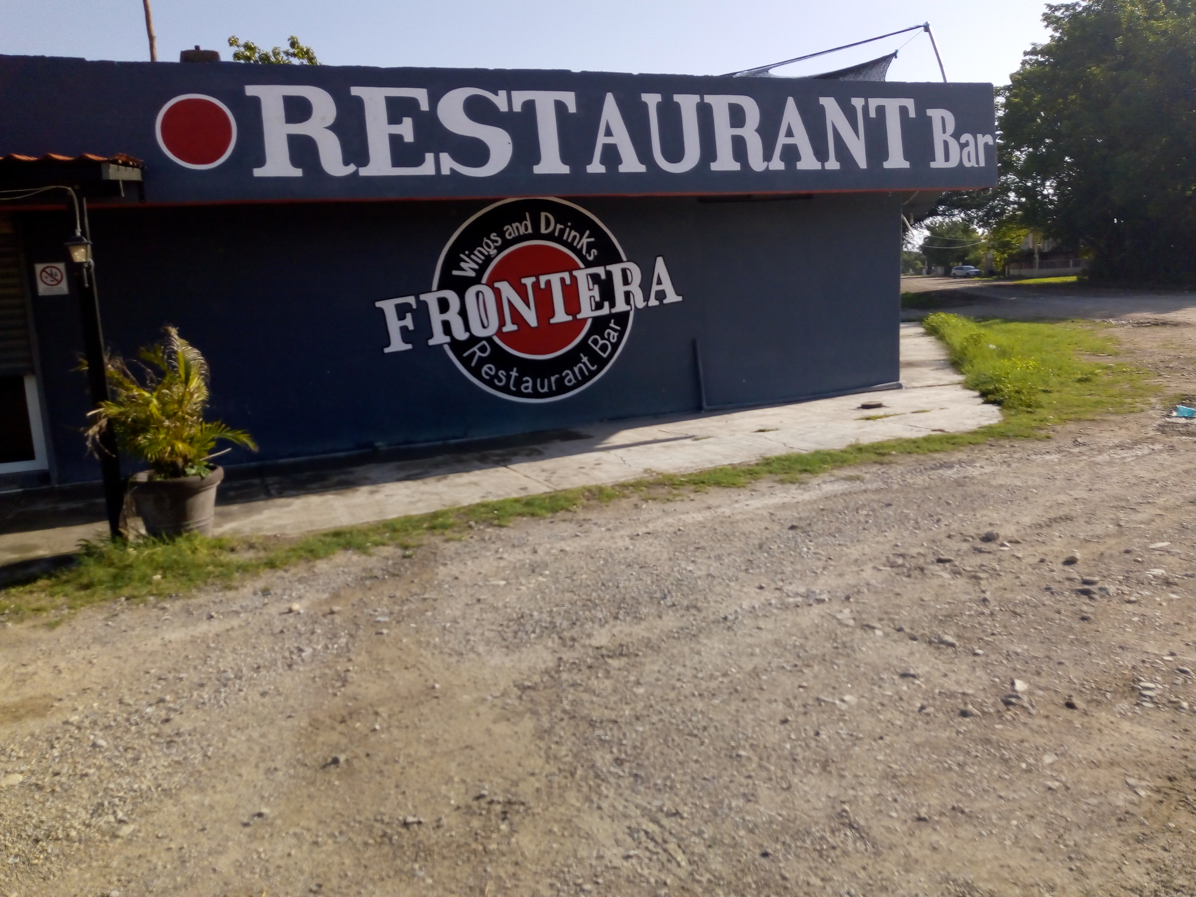 Frontera Restaurant Bar image 3