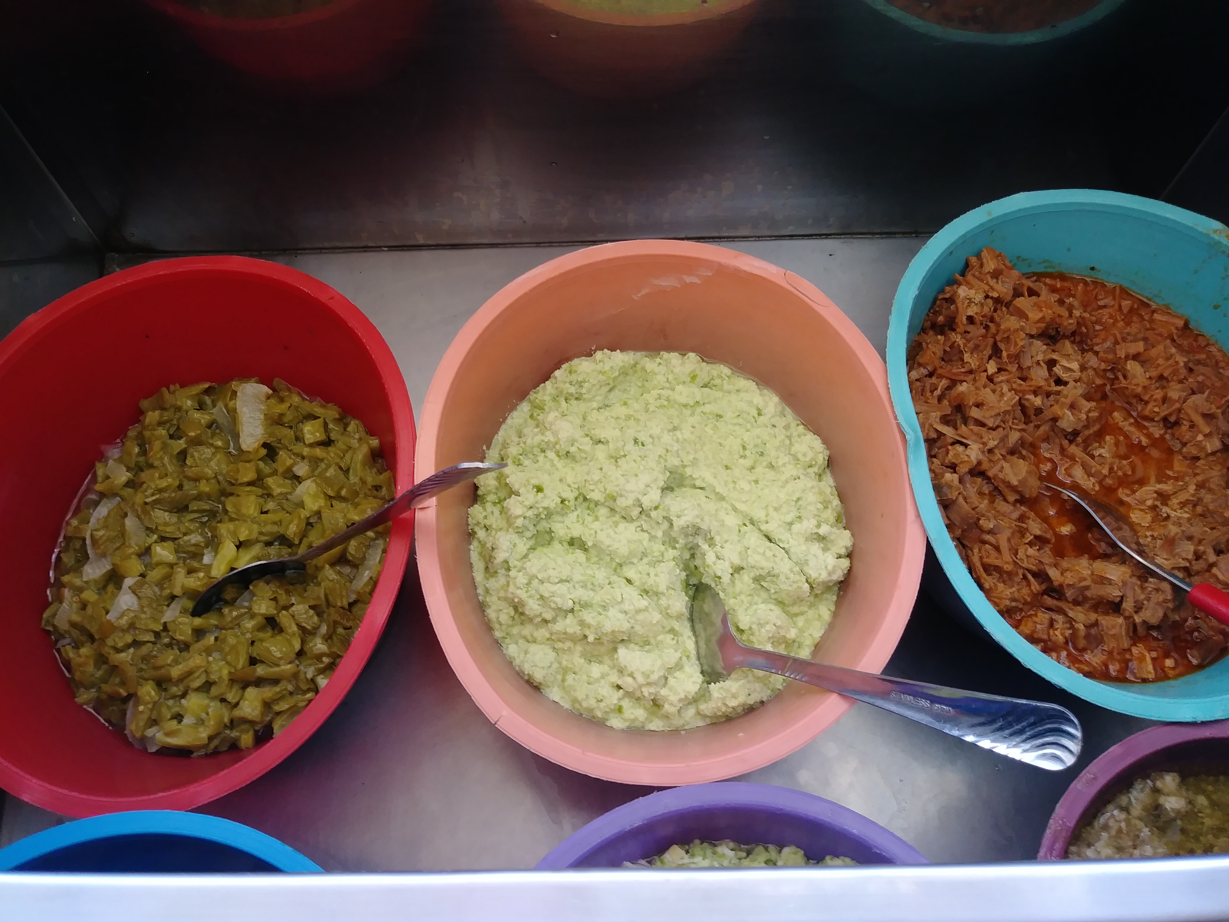 Tacos Y Gorditas "El Mandilon" image 1