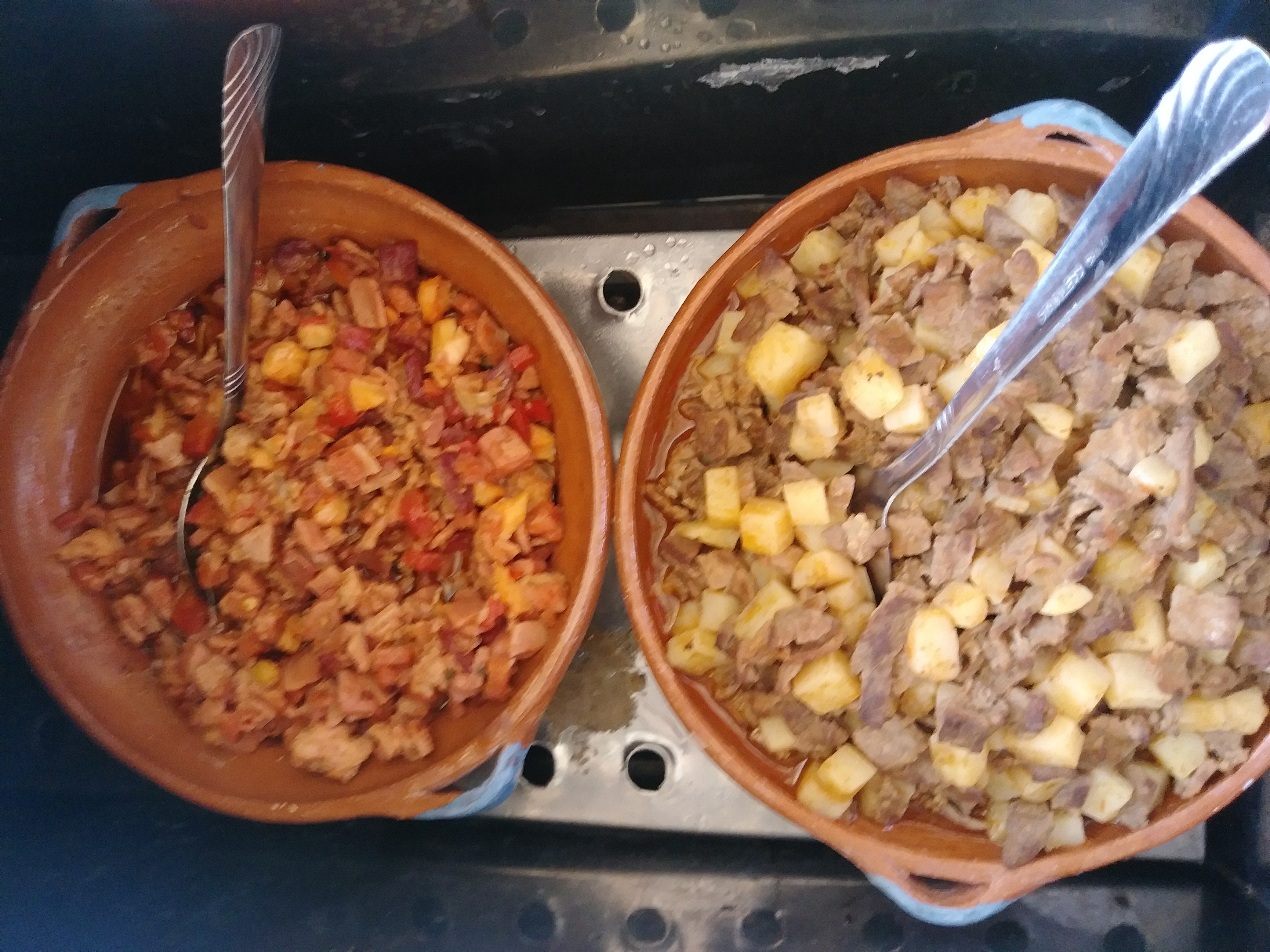 Tacos Y Gorditas "El Mandilon" image 3