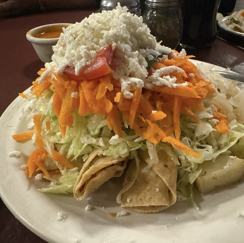 Los faroles restaurante image 4