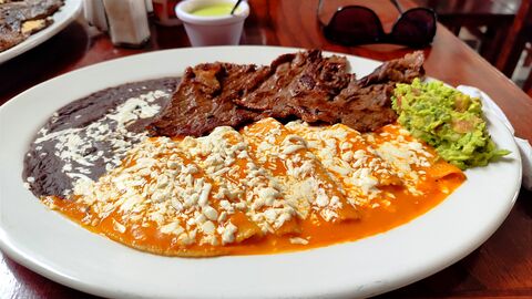 Moncada restaurante image 2
