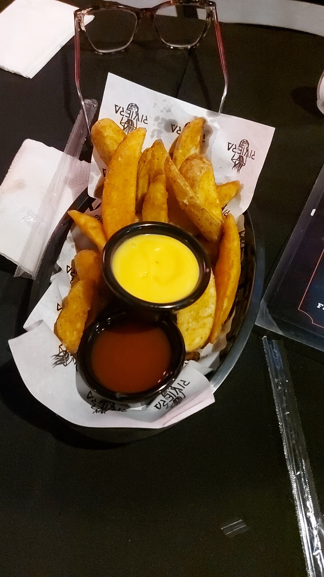 Riviera Restaurant & Shot Bar image 4