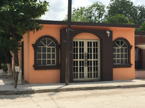 Doña Santa image 3
