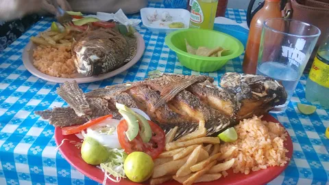 MARISCOS EL MARTILLO image 1