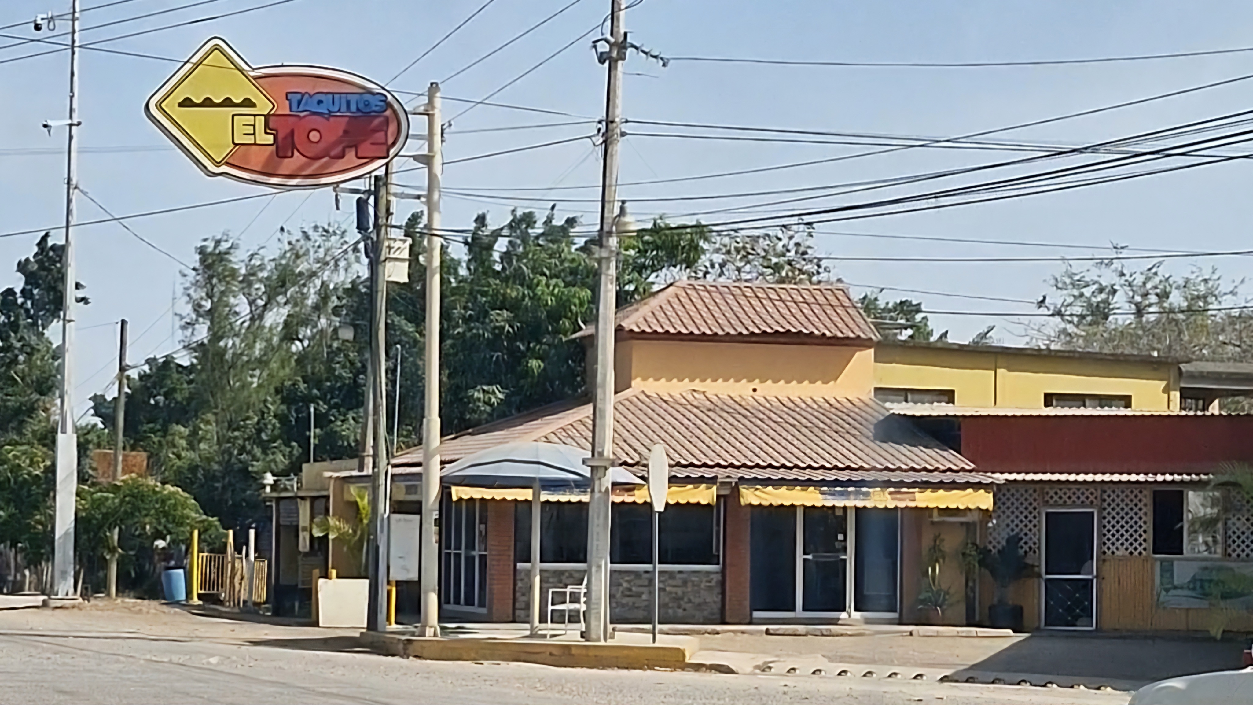Tacos El Tope Villa Manuel image 3
