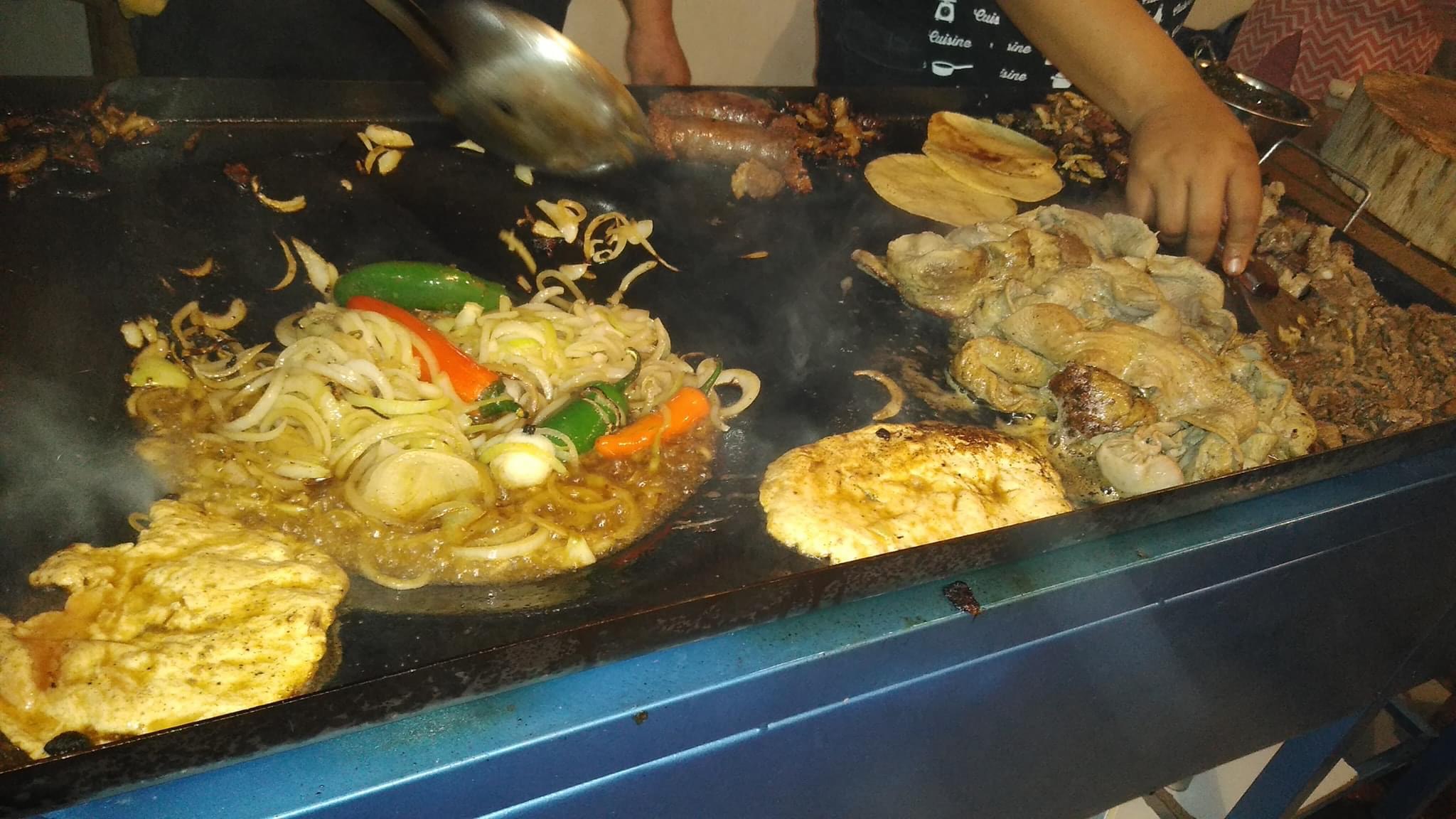 Los Queretanos - Taquería image 7