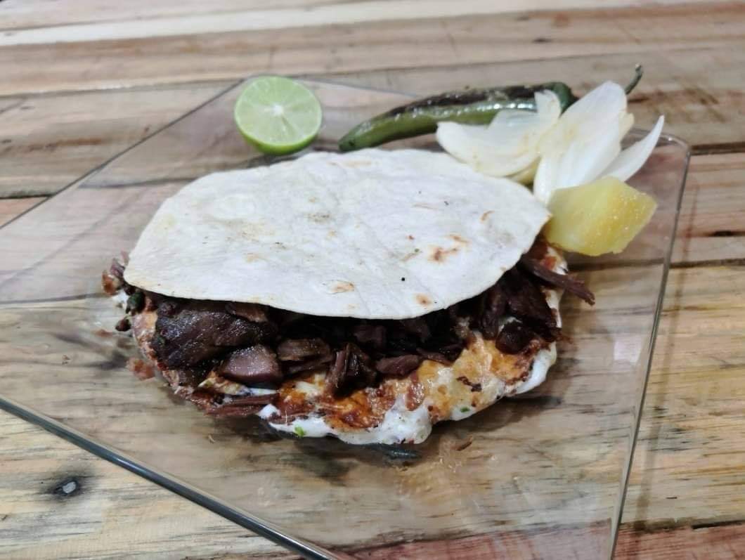 Los Queretanos - Taquería image 10