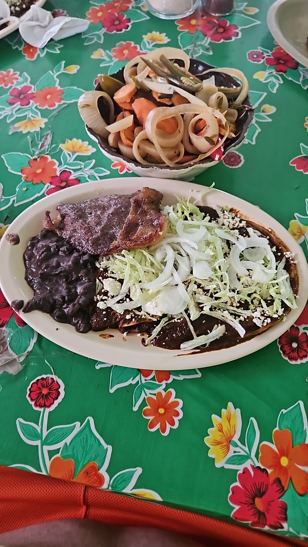 COMEDOR MELA image 2