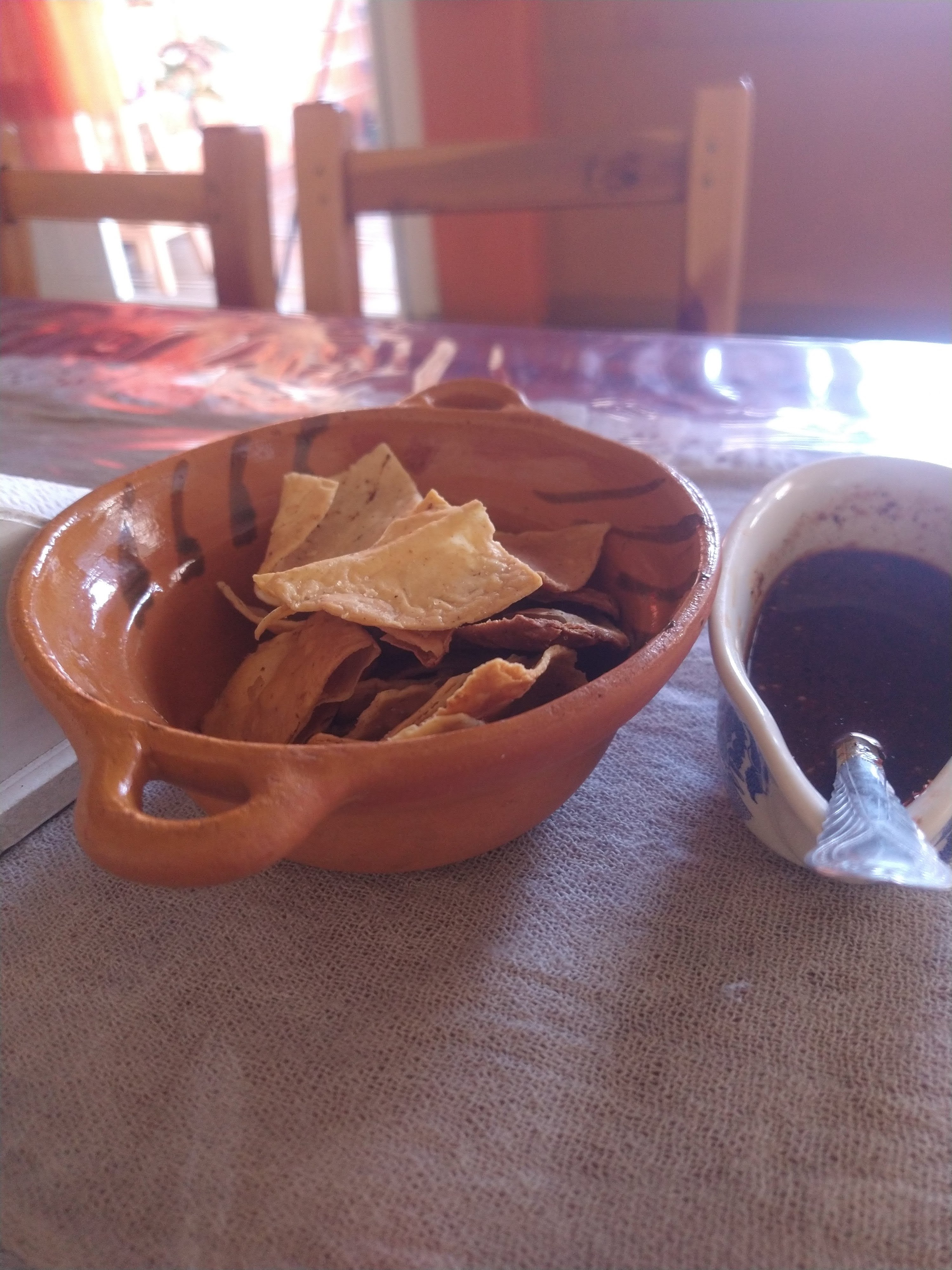 LA JOYA Y POLLOS LARA image 4