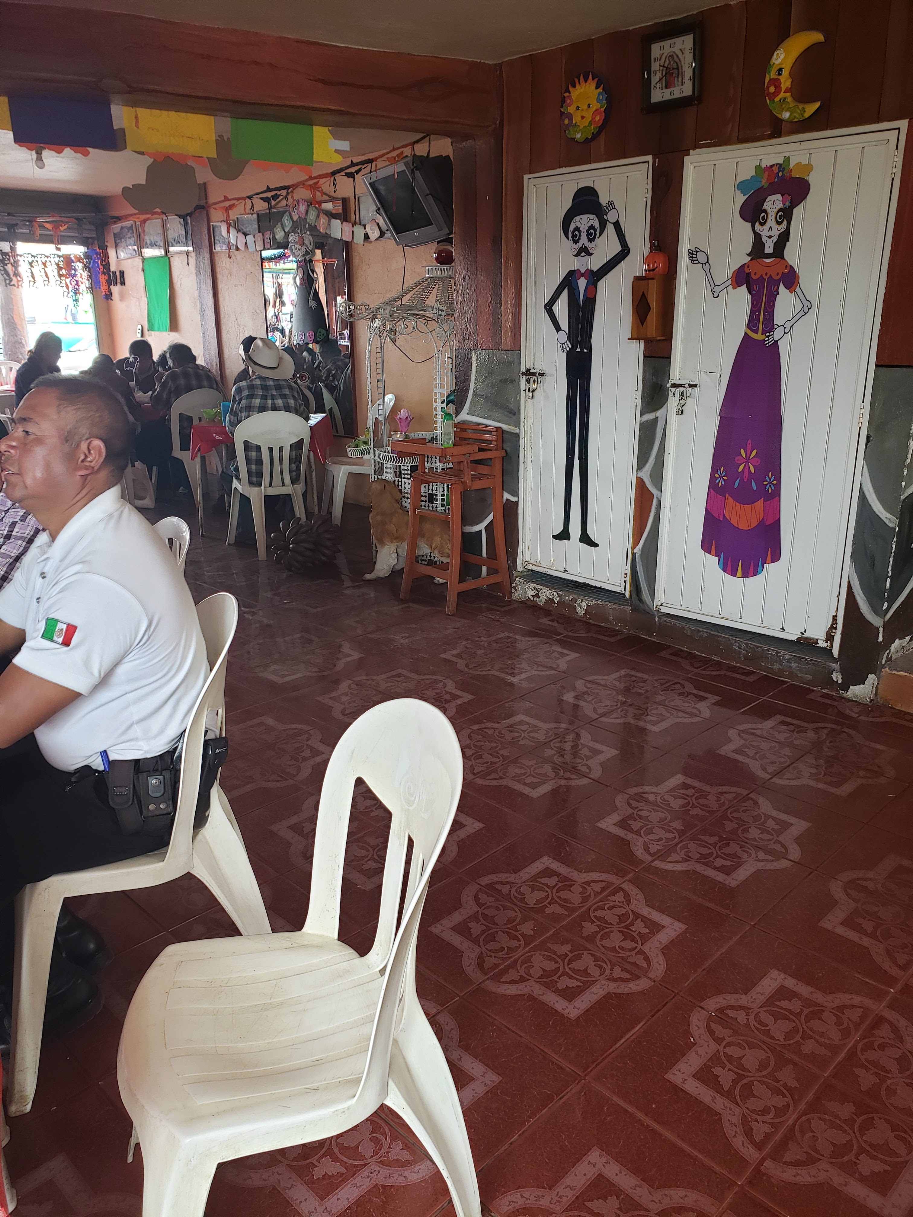 Fonda Santa Fe 2 image 4