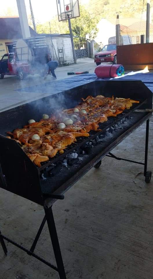 Pollos Asados "HELDER" image 4