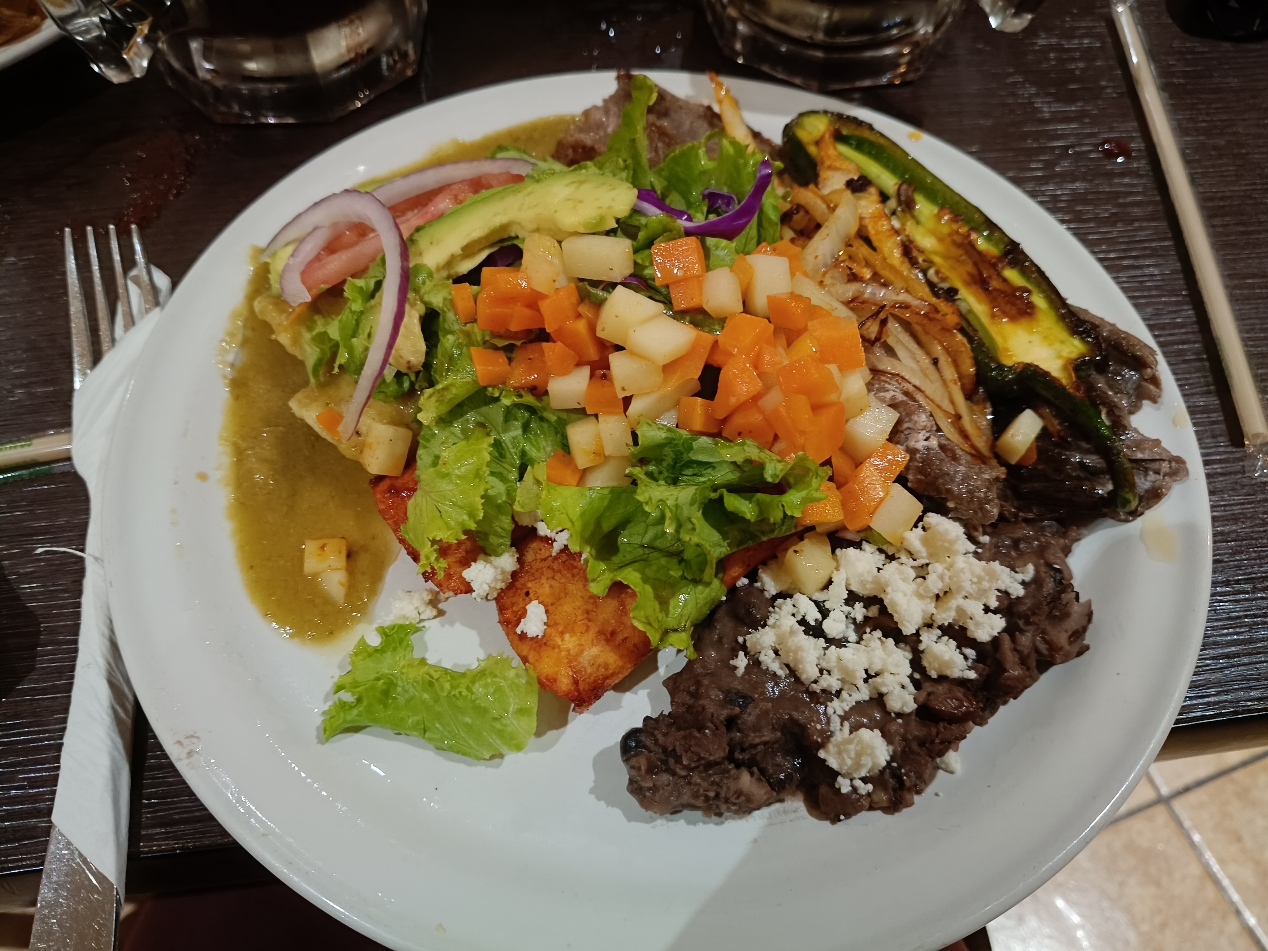 Tapanco'S Restaurant image 3