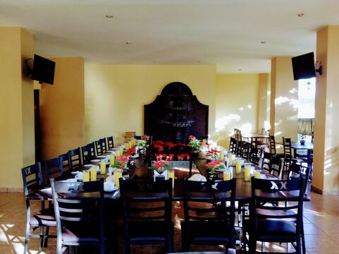 Tapanco'S Restaurant image 6