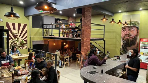 El Comandante Restaurante image 1