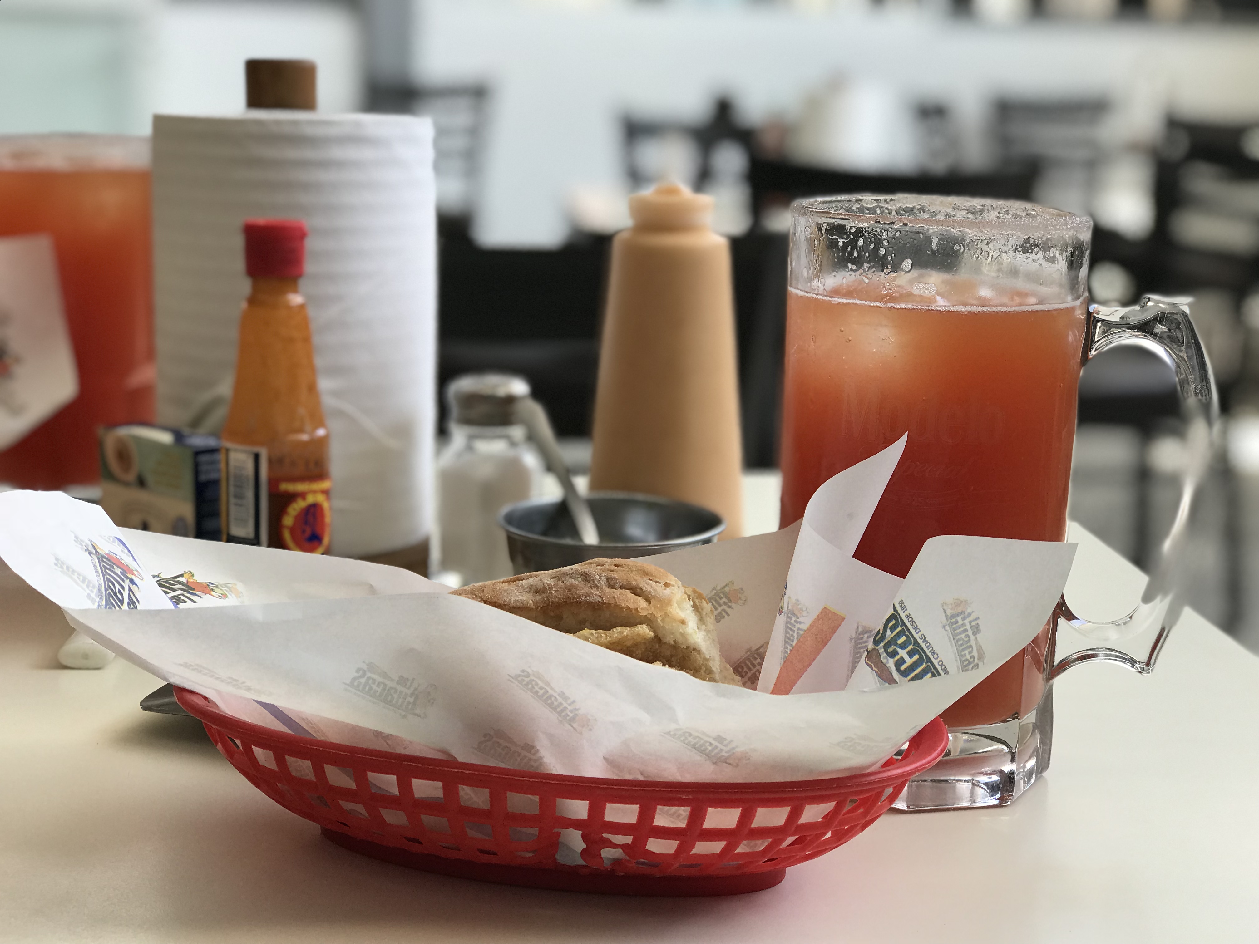 Las Guacamayas image 2