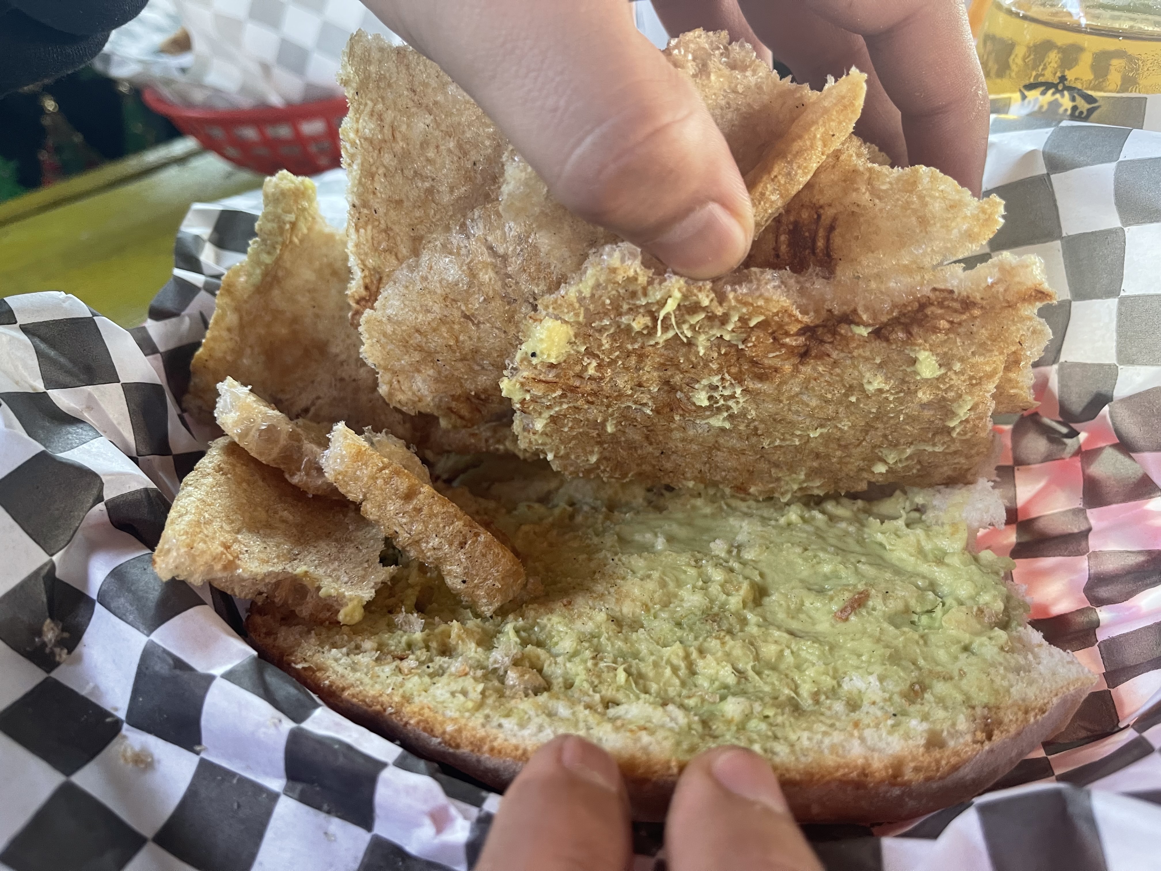 Las Guacamayas image 4