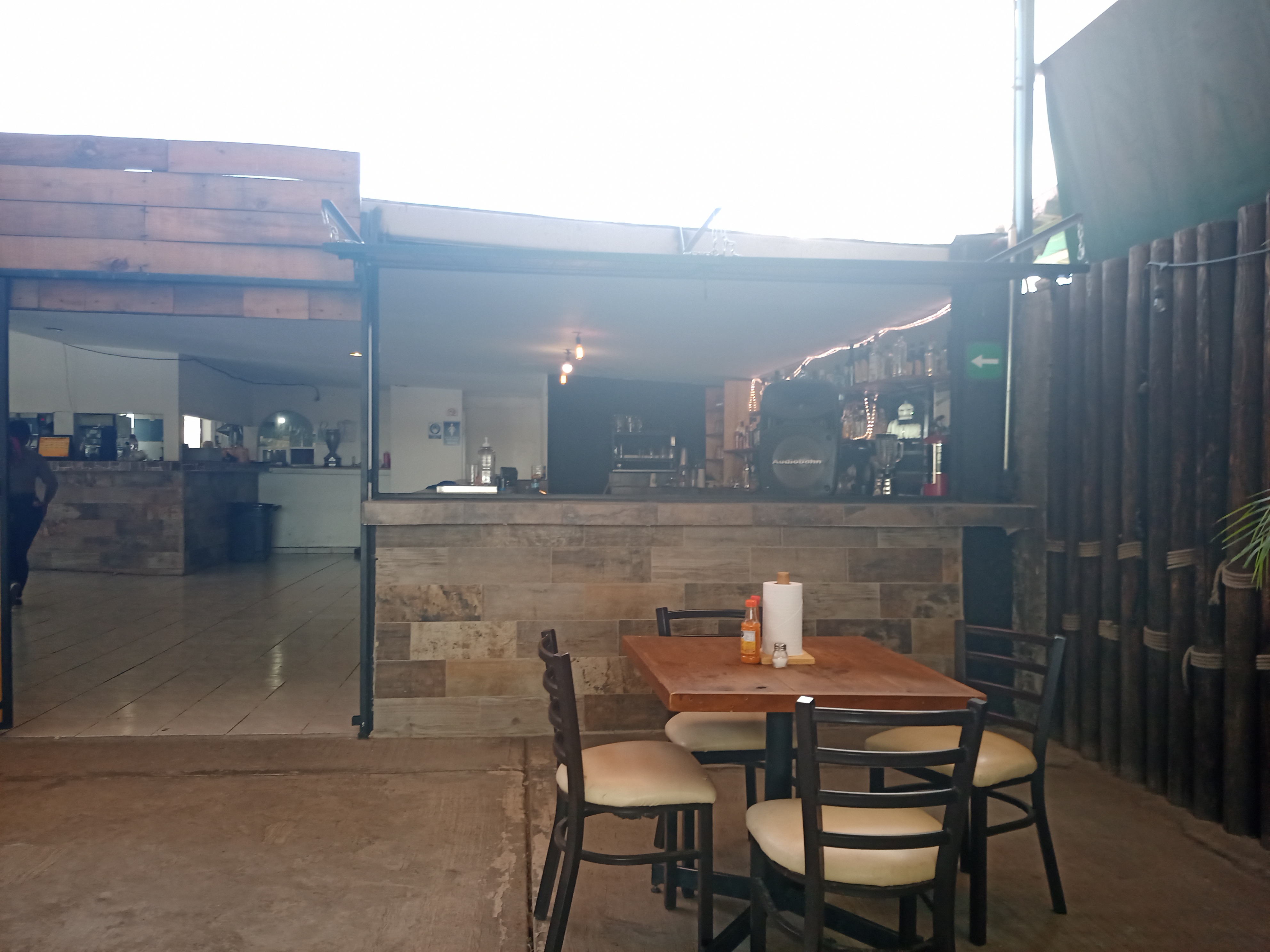 Las Guacamayas image 10