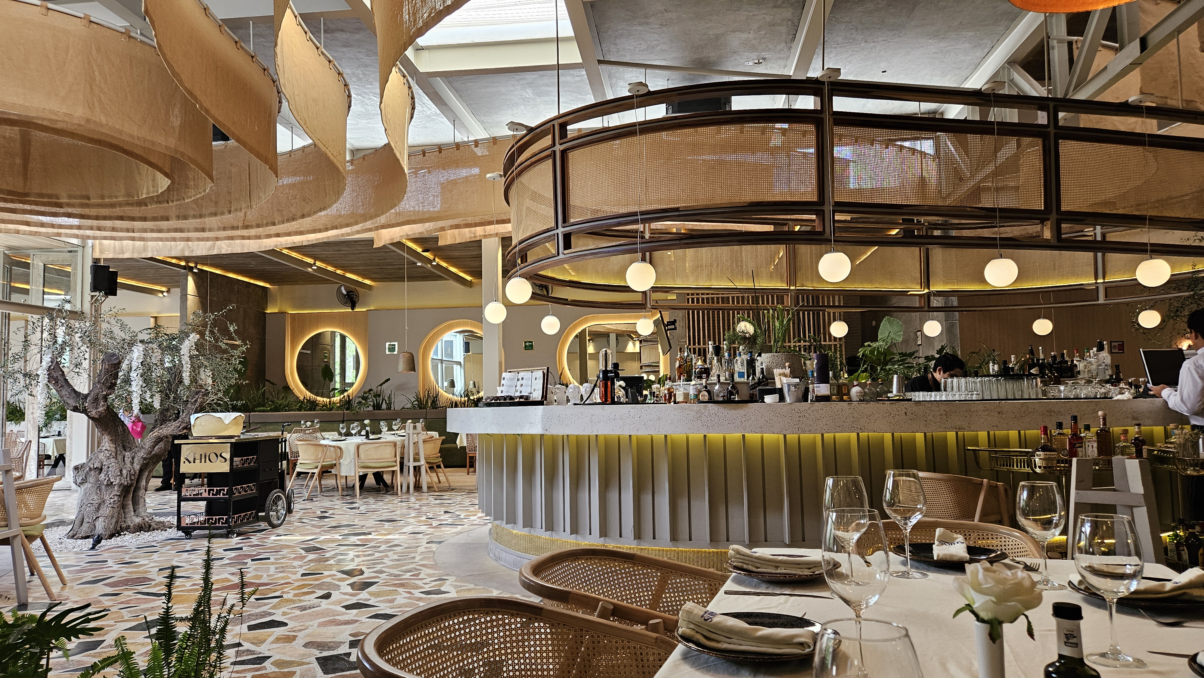 KHIOS Cocina Mediterránea image 6