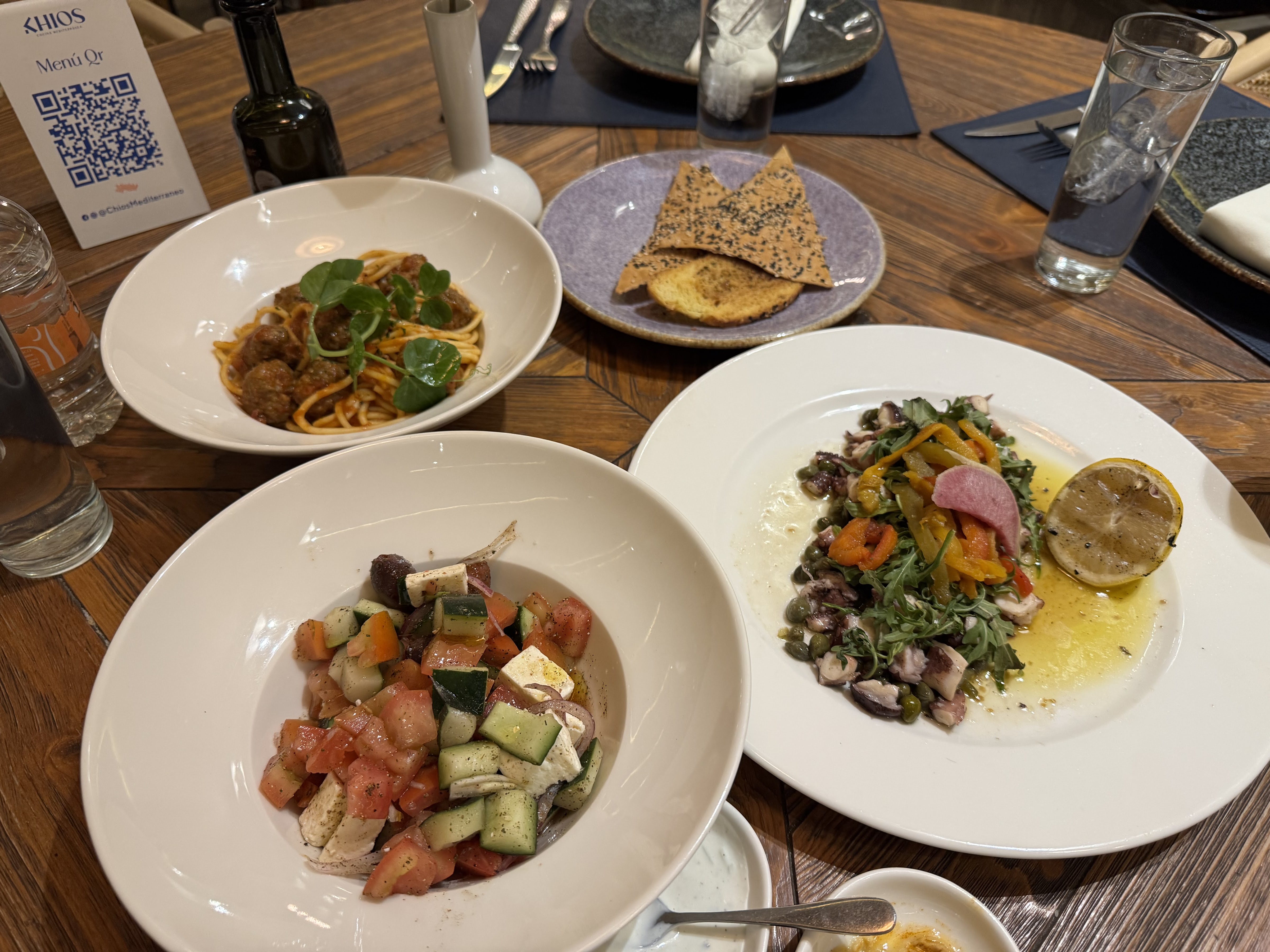 KHIOS Cocina Mediterránea image 8