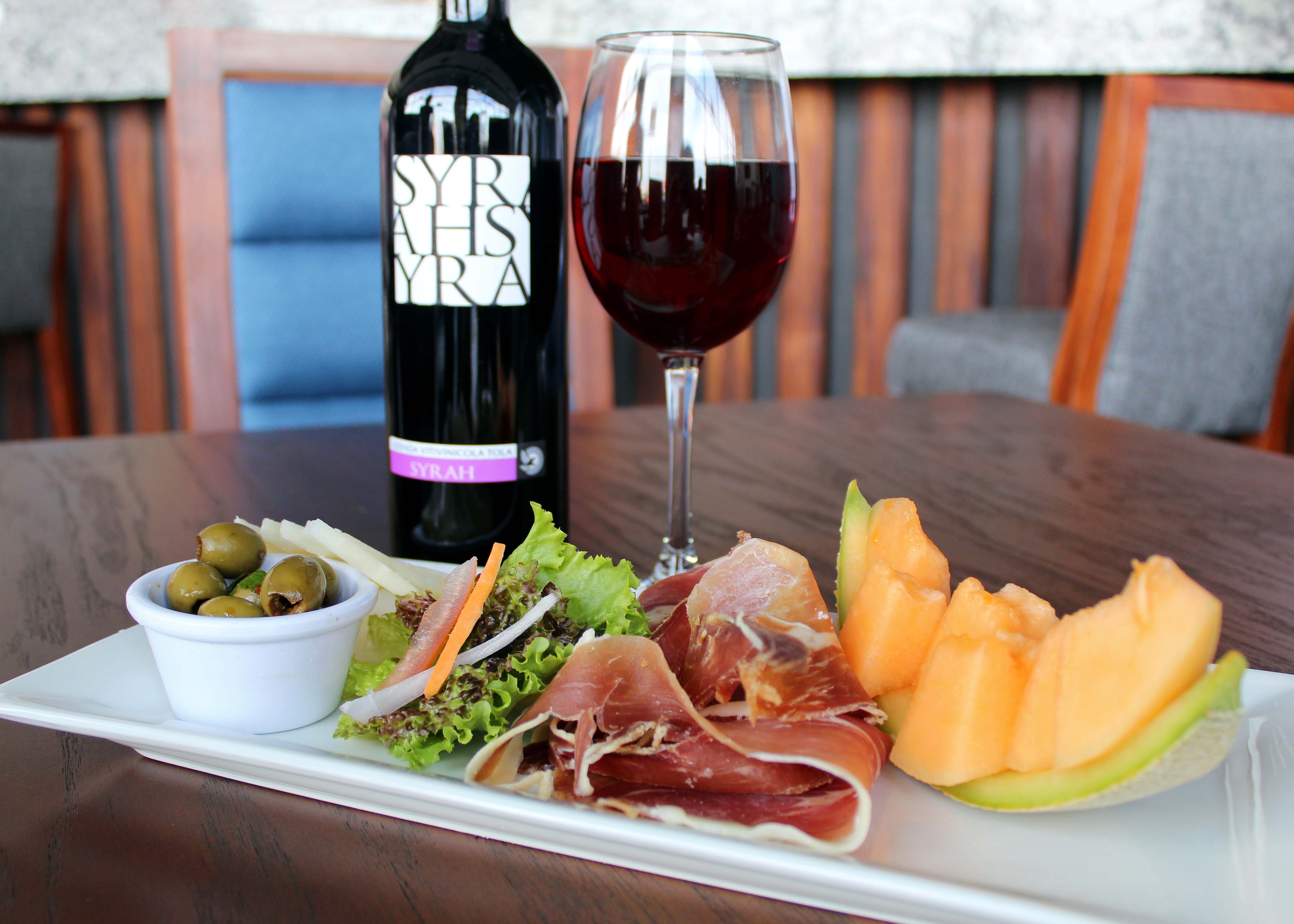 Restaurante Torinos Steak image 9