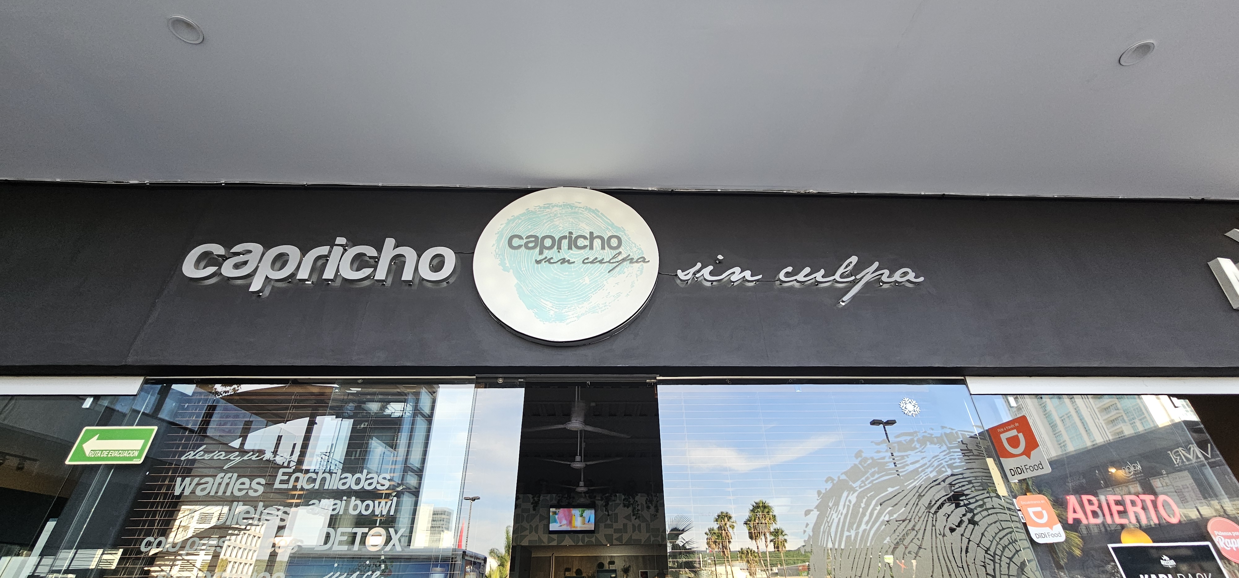 Capricho sin culpa image 1