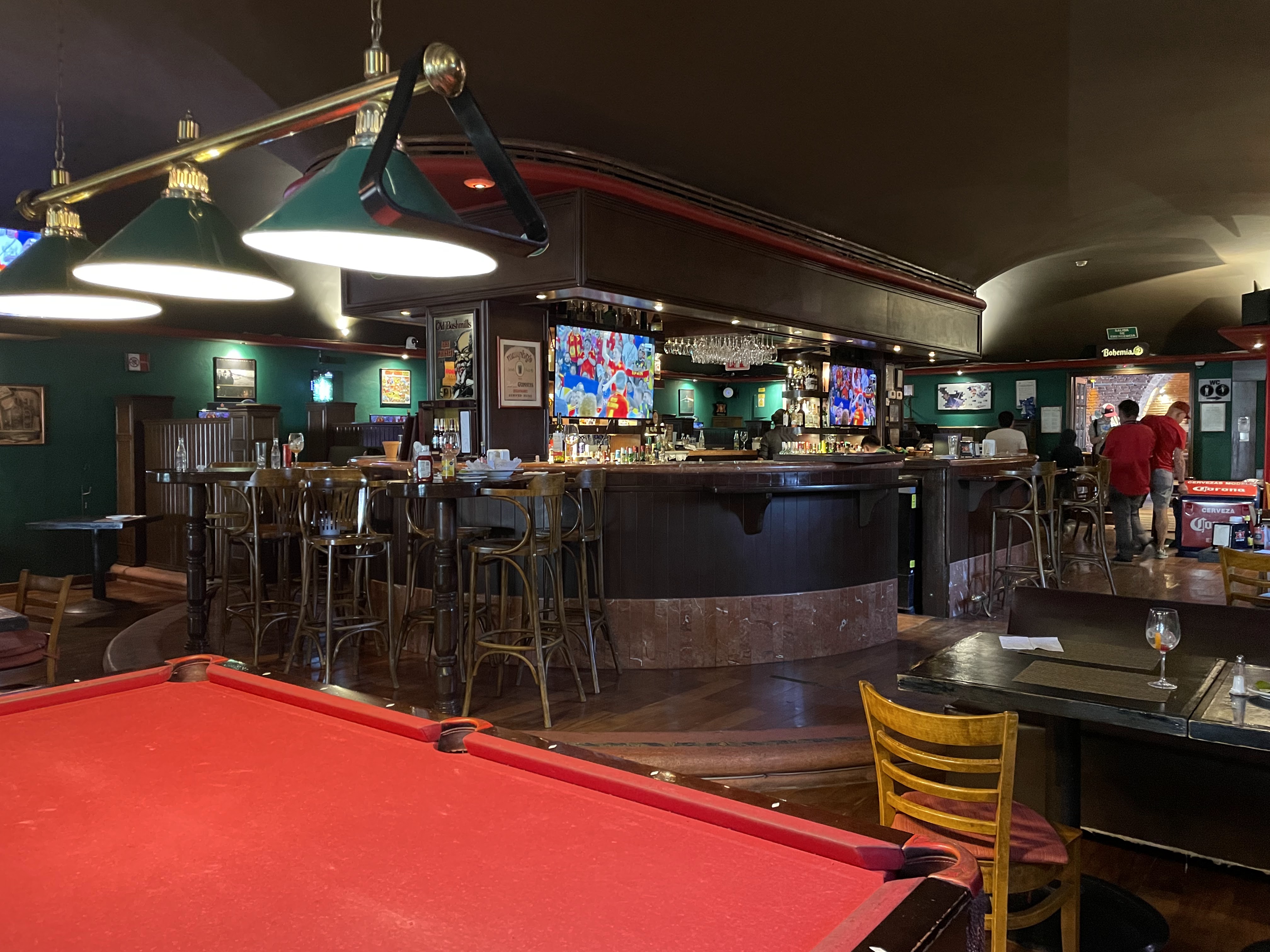 Clap Irish Pub image 4