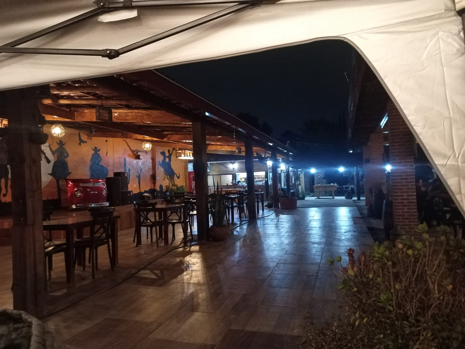 La Finca image 3