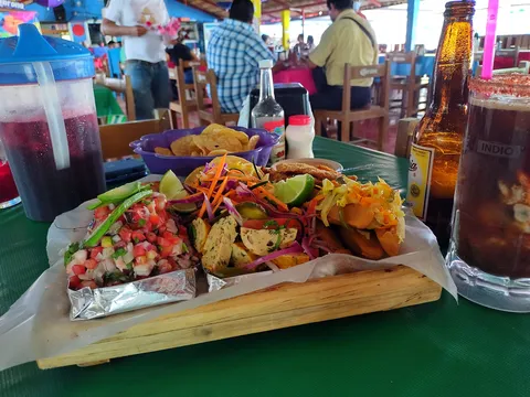 Restaurante de Mariscos M Force 2 image 7
