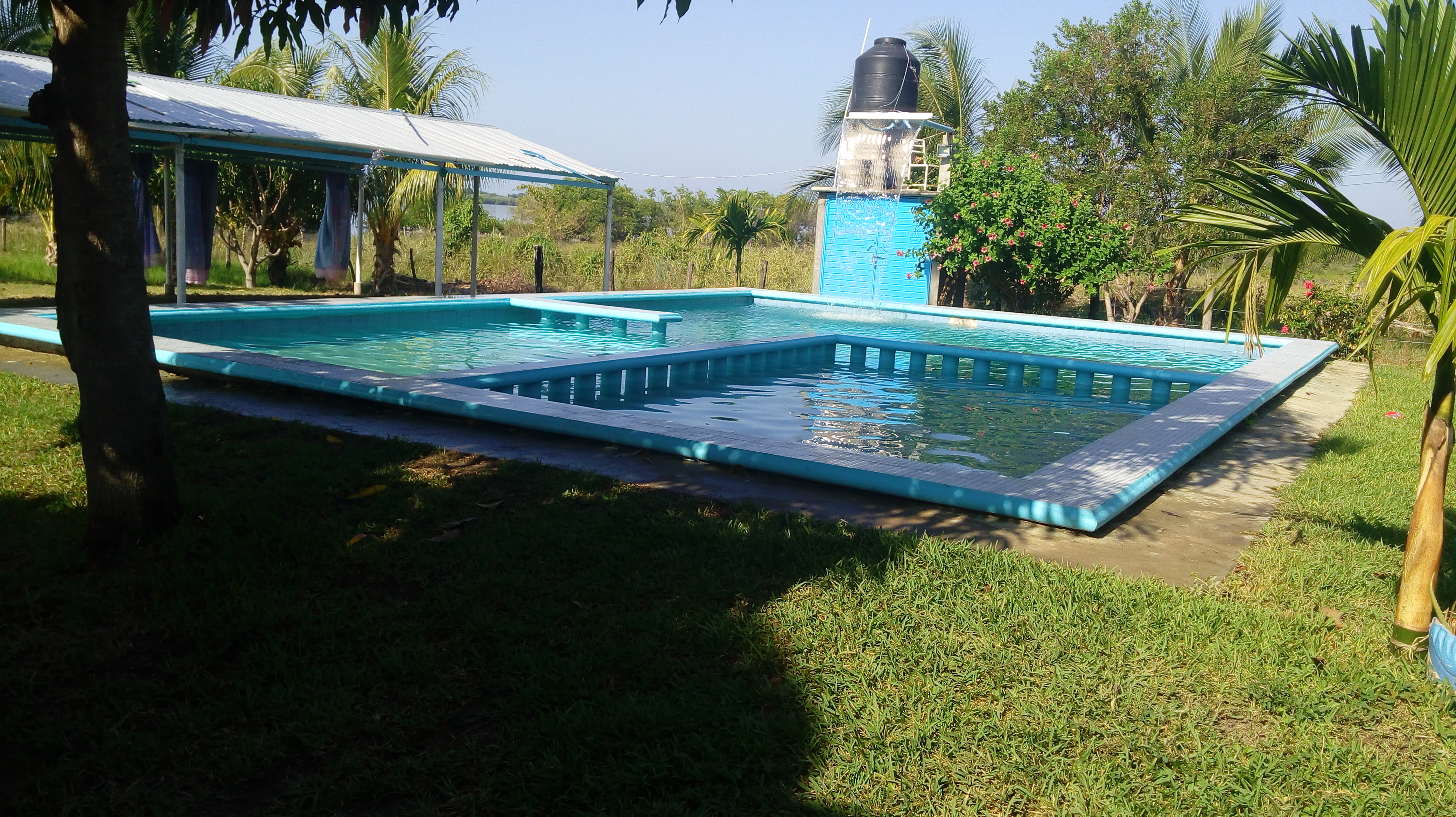 Alberca Y Chapoteaderon PARAISO DEL SOL image 2