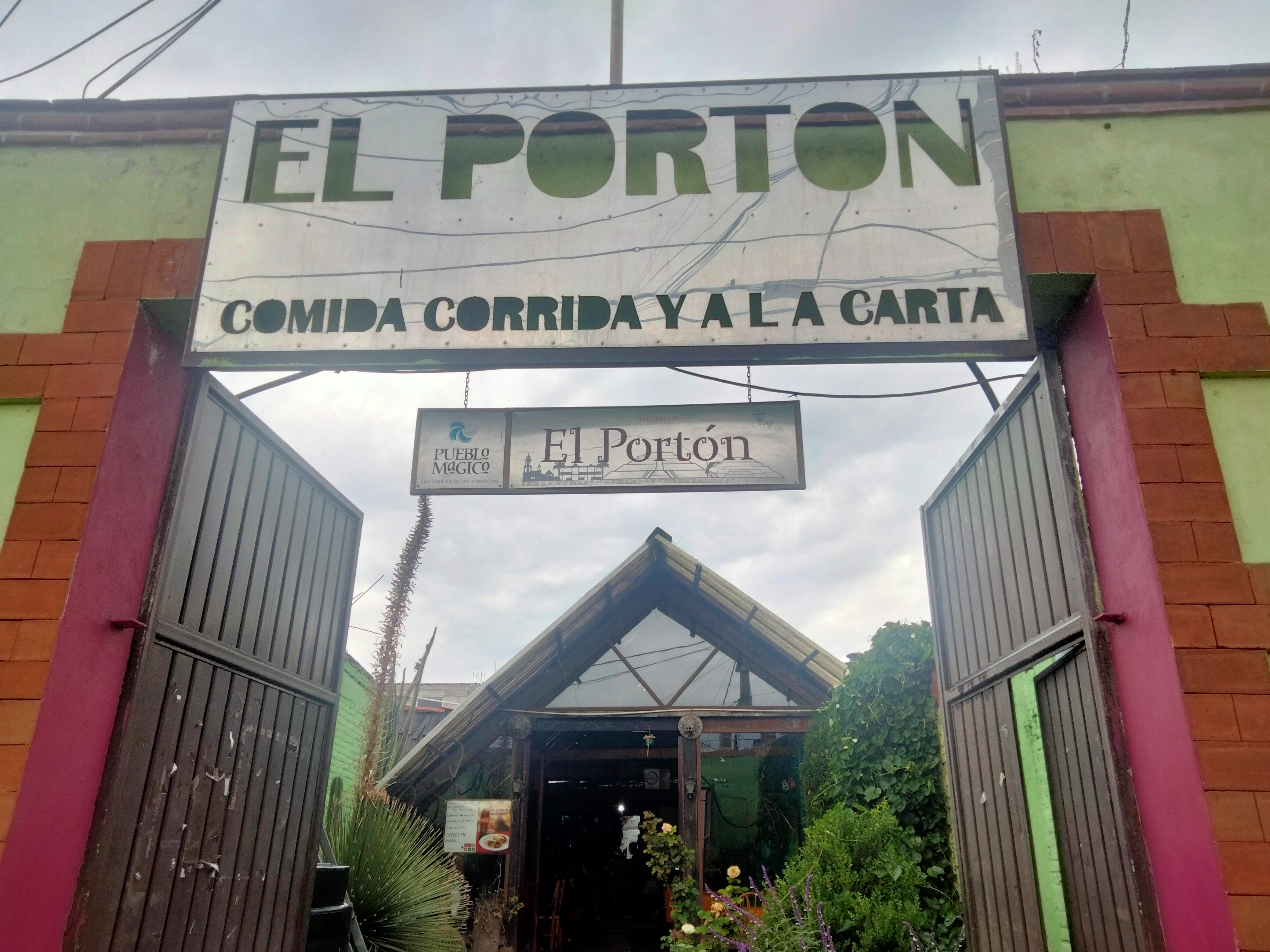 EL PORTON image 5