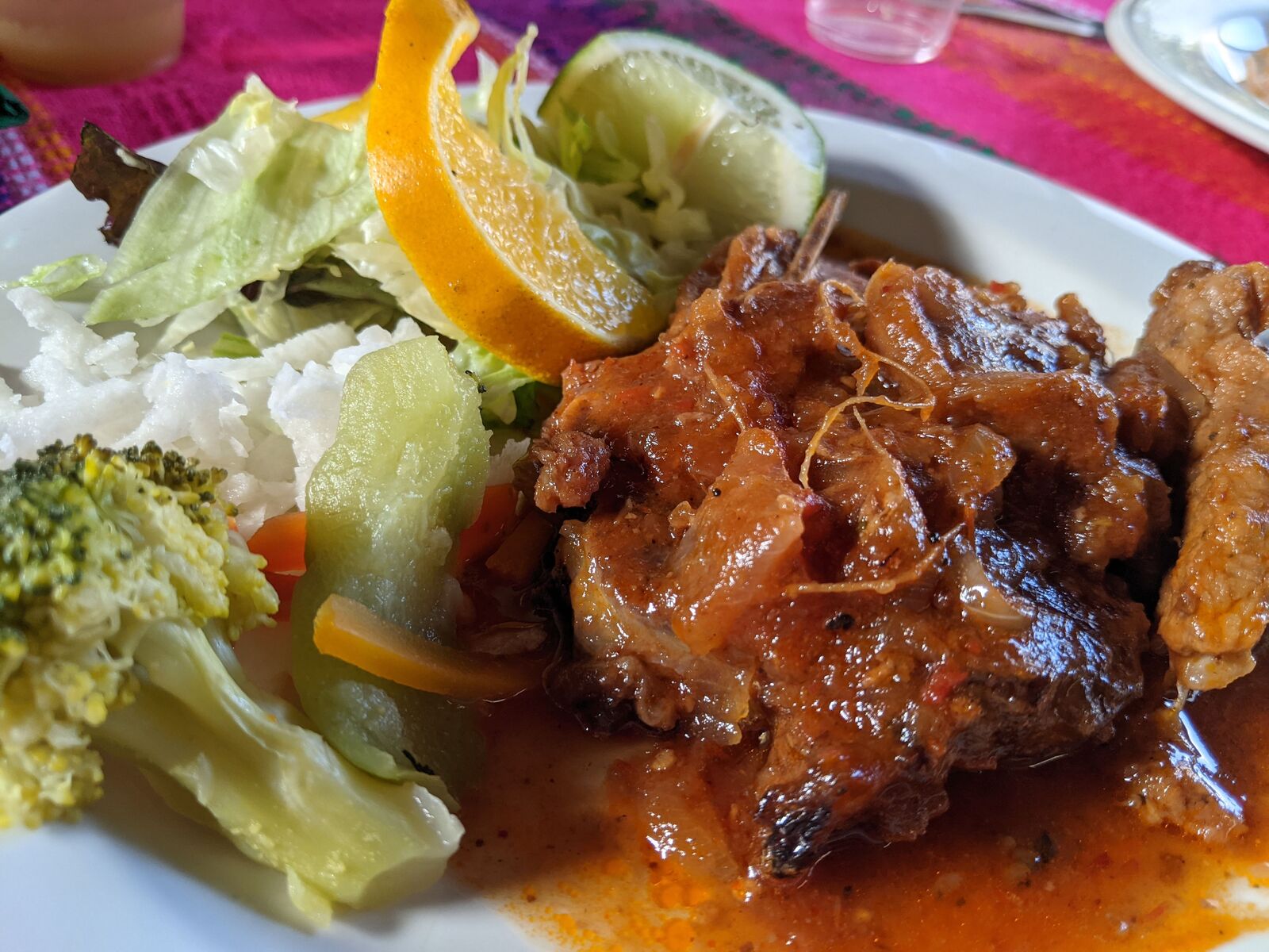 EL PORTON image 8