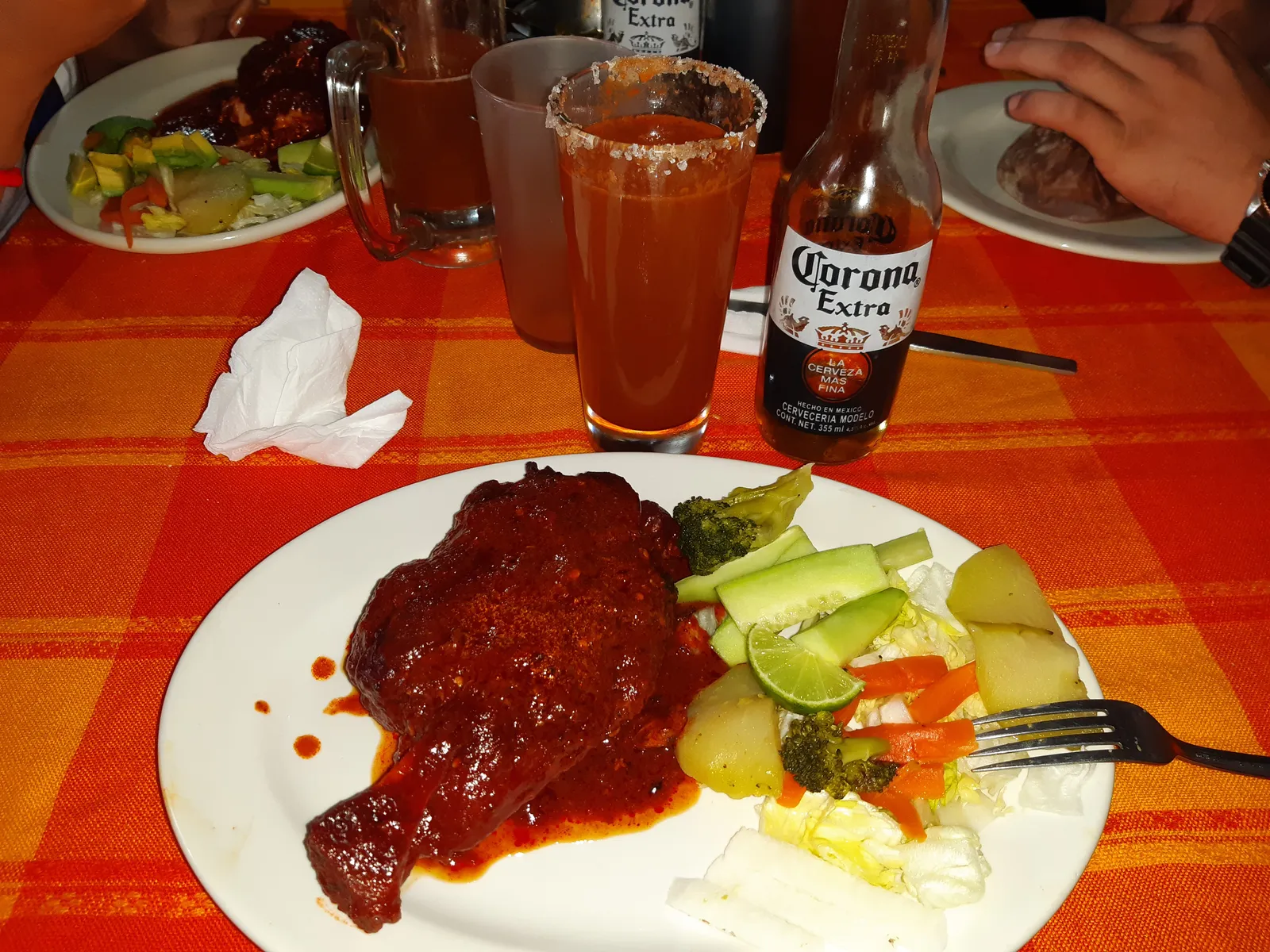 EL PORTON image 10