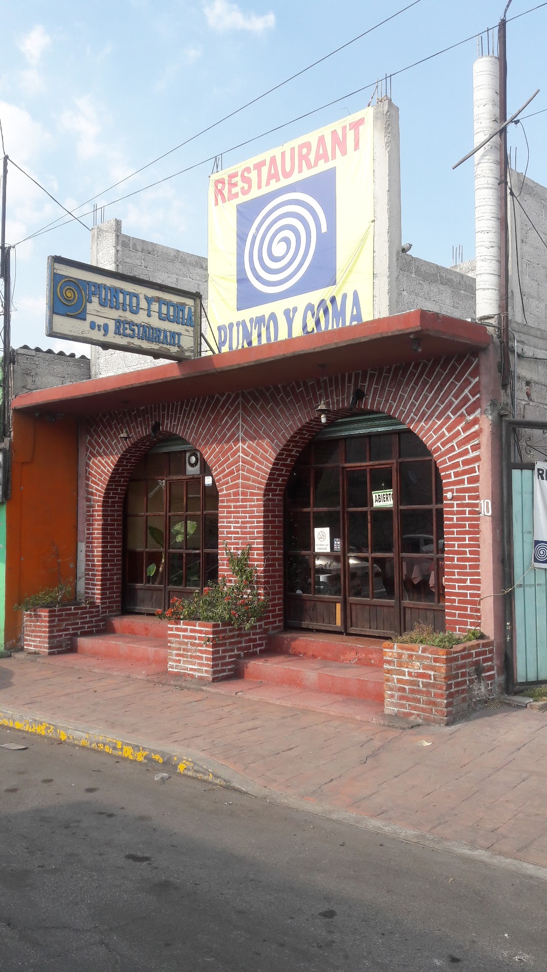 PUNTO Y COMA . Y , image 1