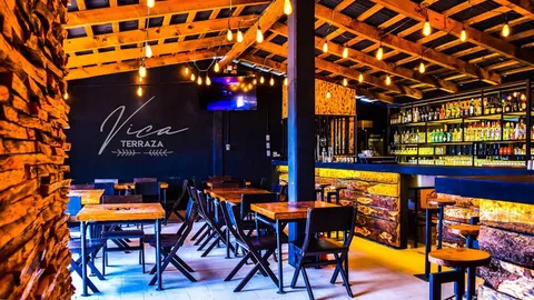 Vica Terraza image 1