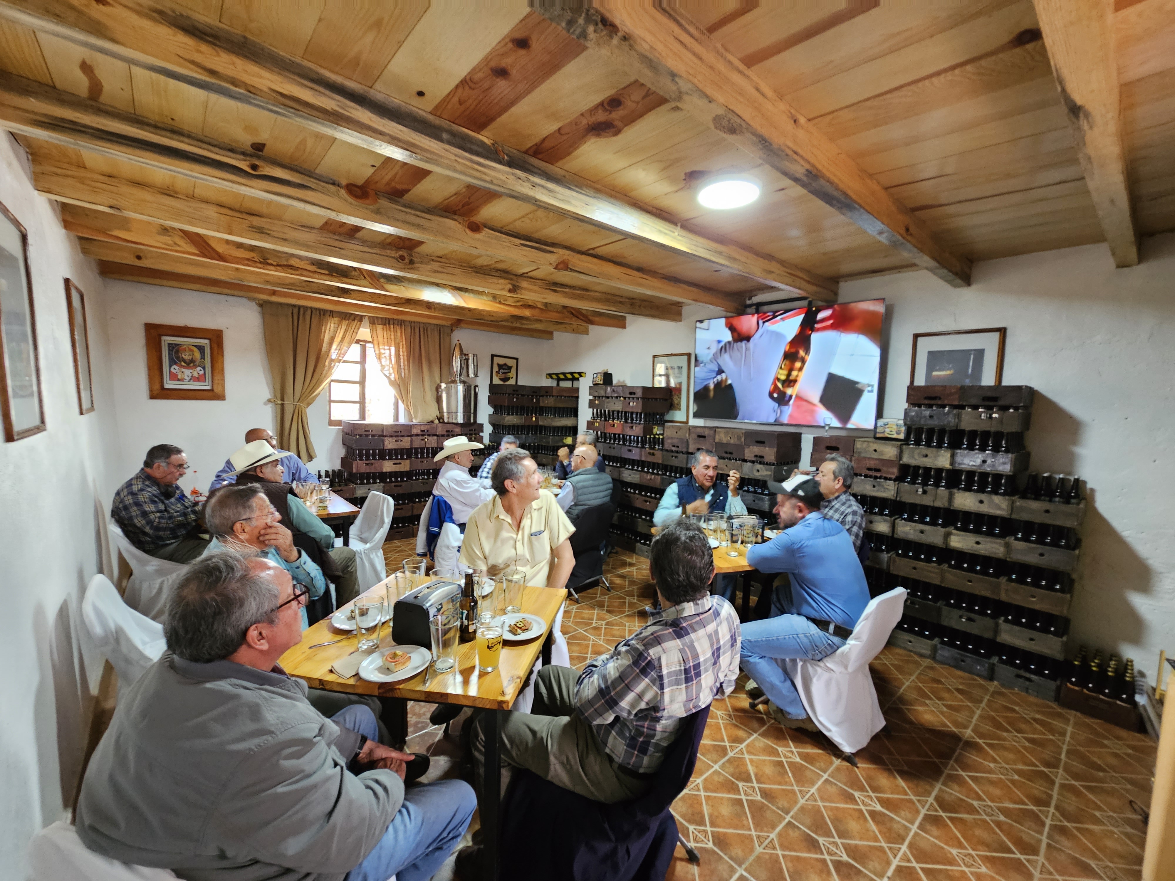 Cervecería Carbonera image 1