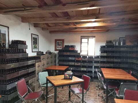 Cervecería Carbonera image 6