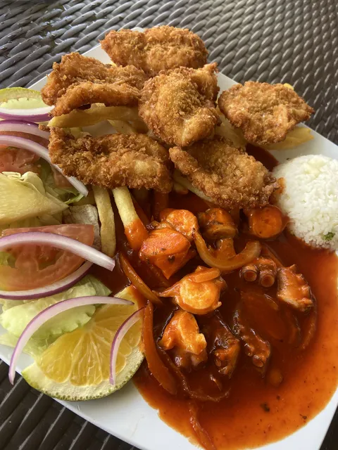 Mariscos Pepe's La Presa image 1