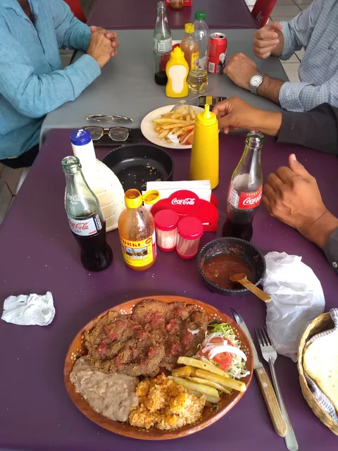 Restaurante Quirarte image 1