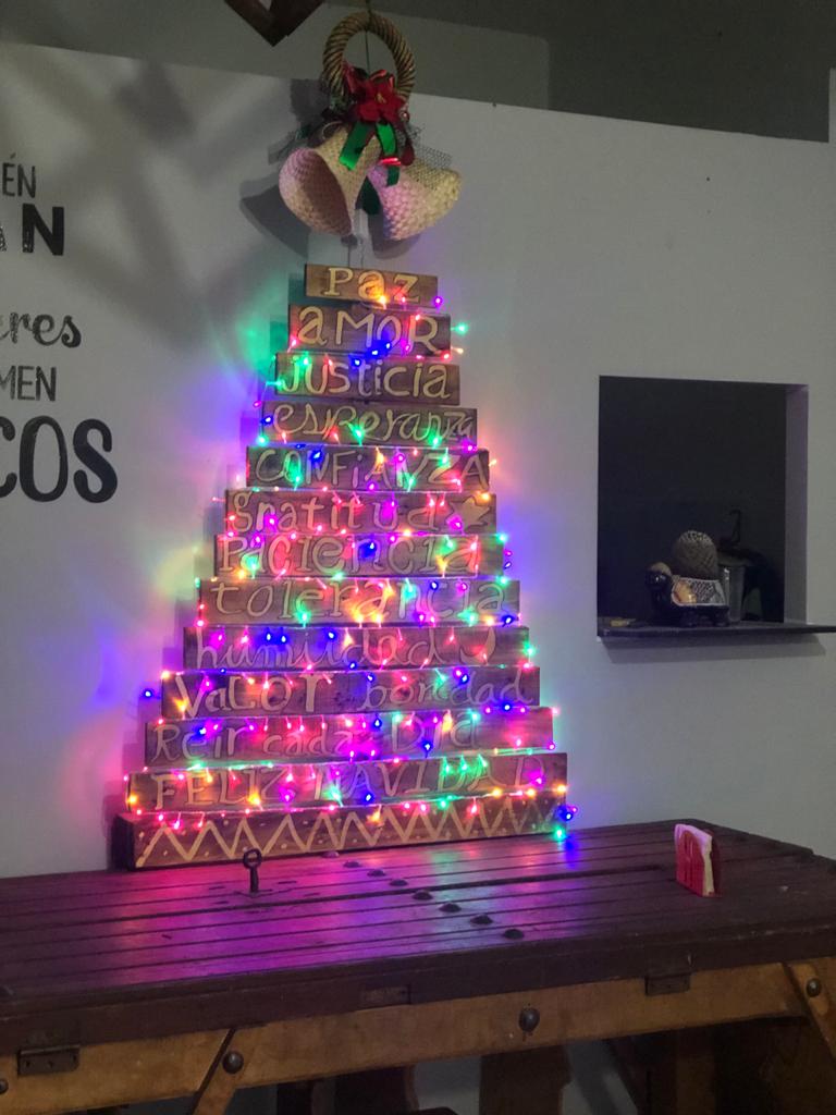 Taqueria El Cuchas image 6