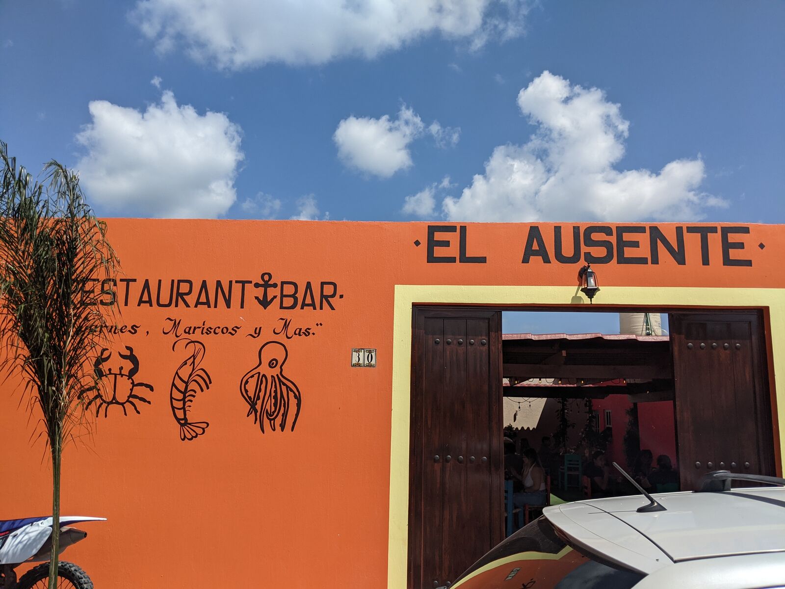 Restaurante bar el ausente image 4