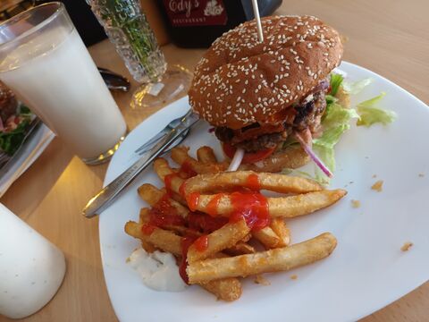 Edy's Pizza Restaurant image 2
