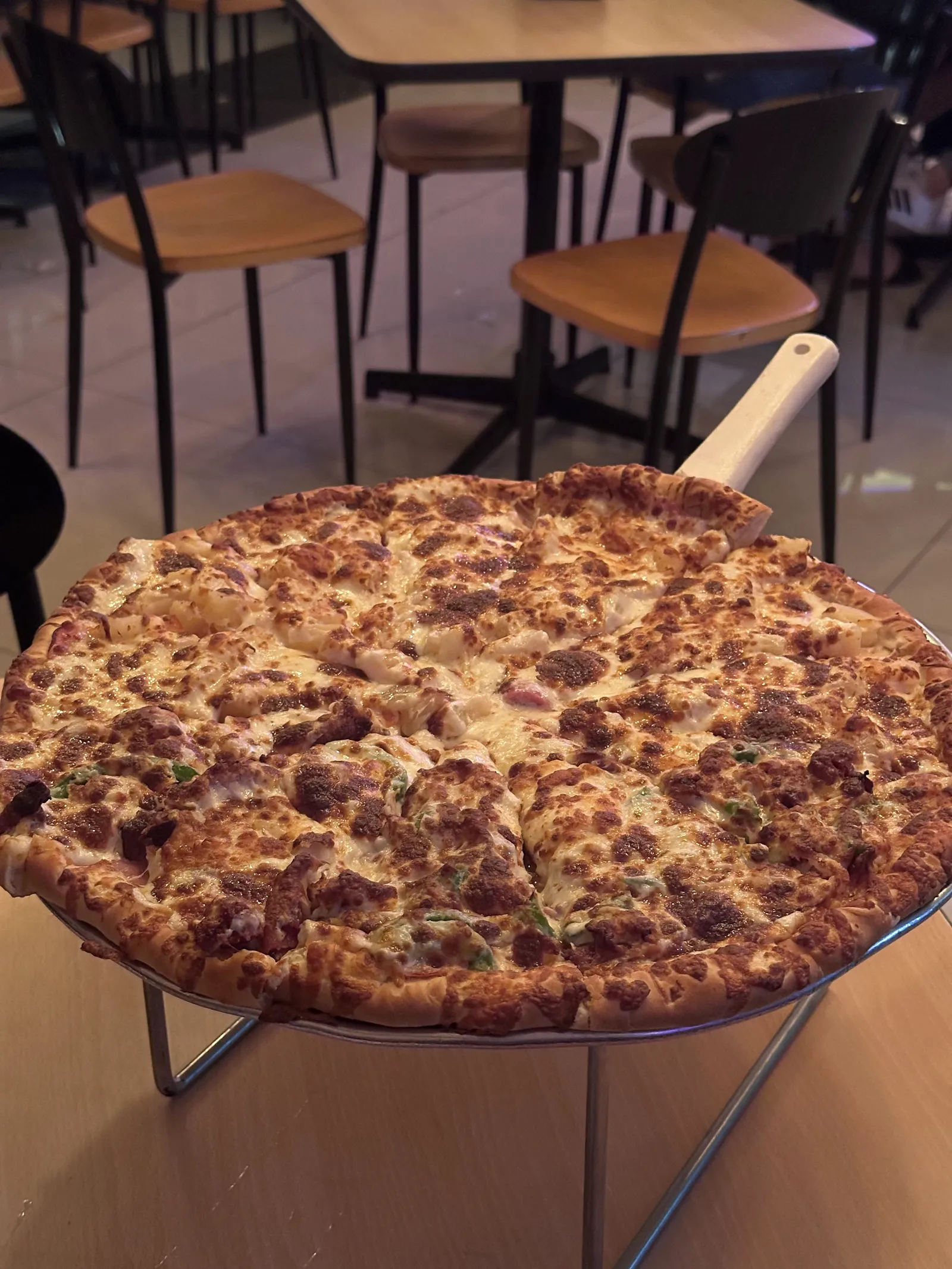 Edy's Pizza Restaurant image 4
