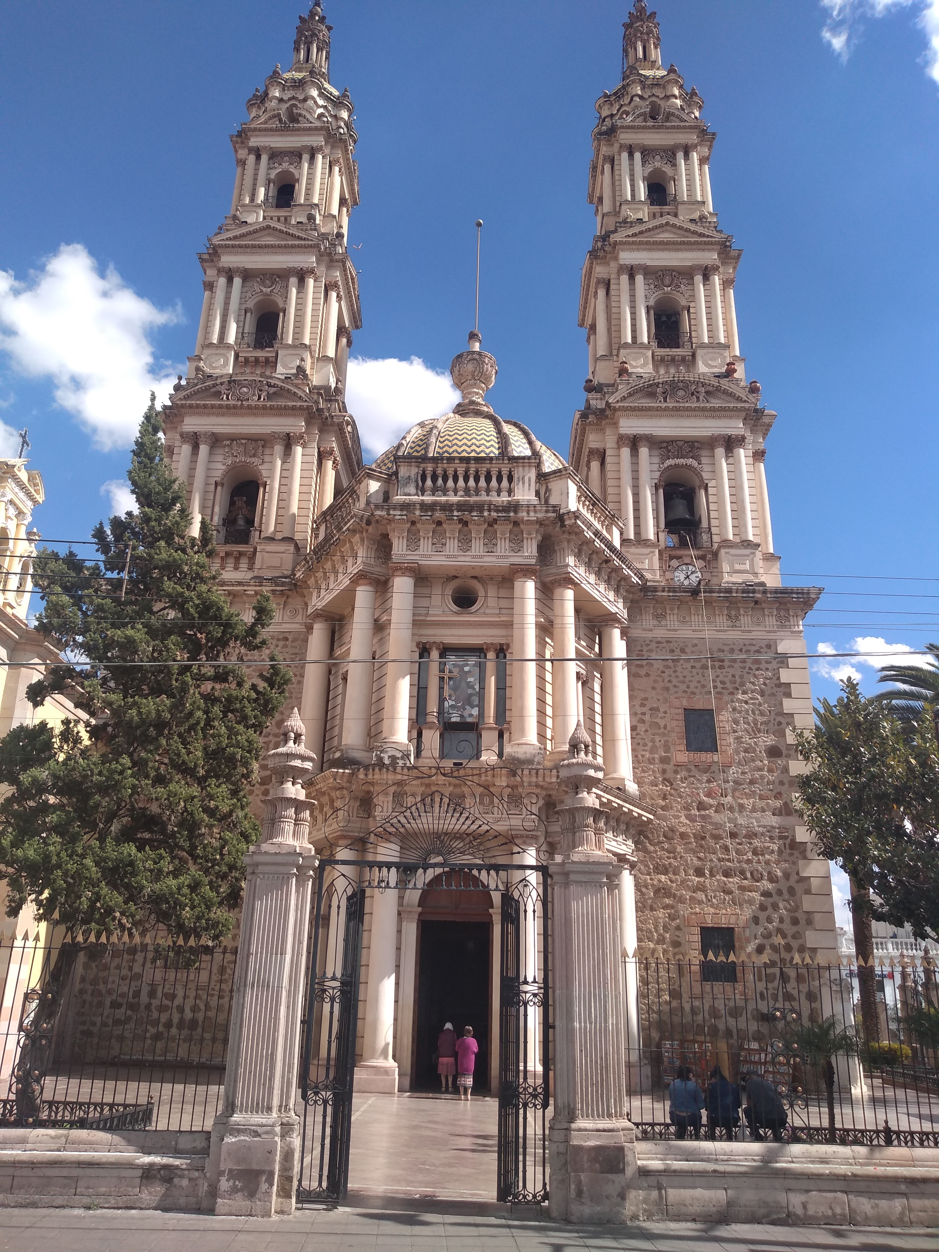 Edy's Pizza Restaurant image 8