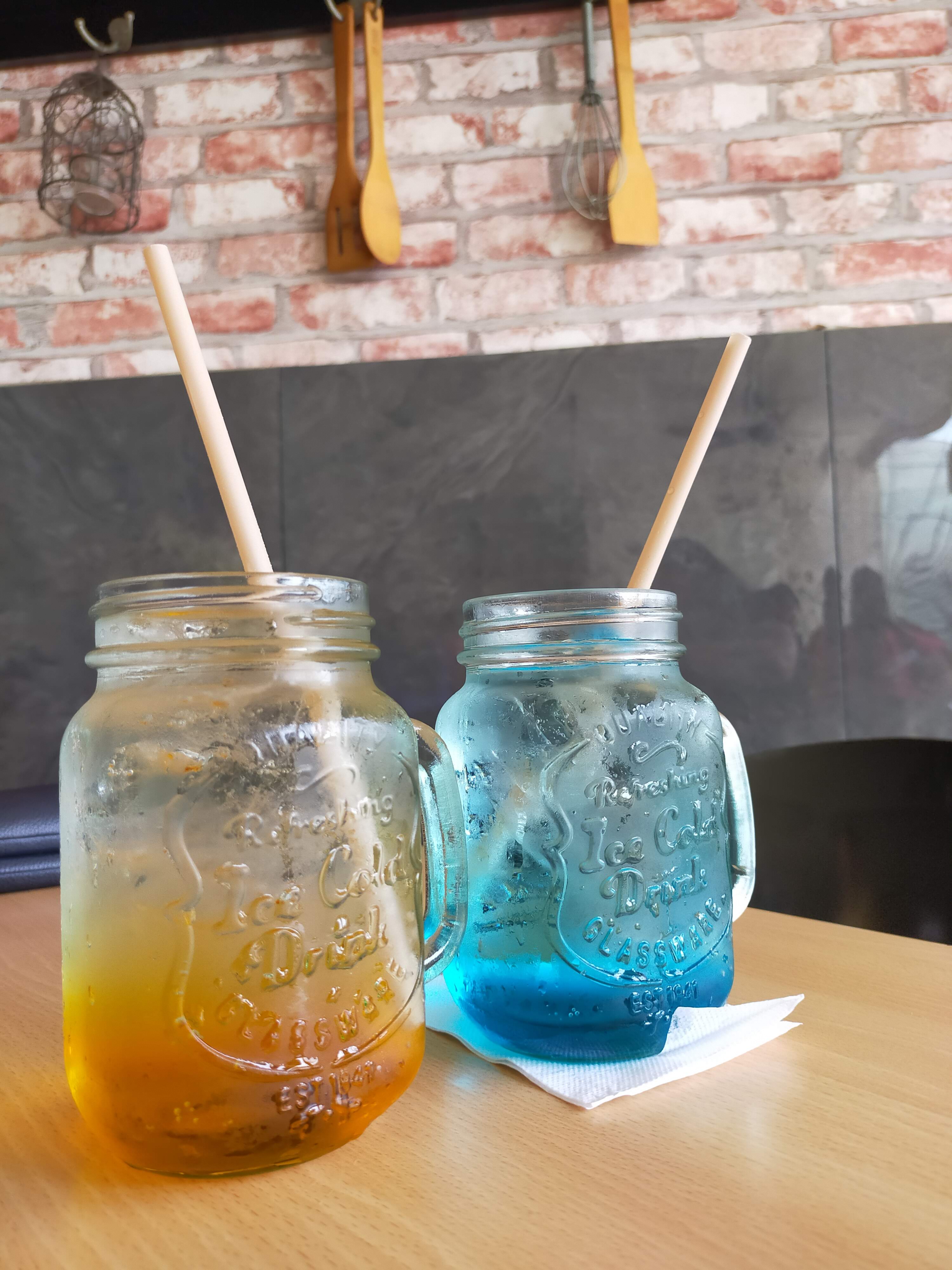 Edy's Pizza Restaurant image 9