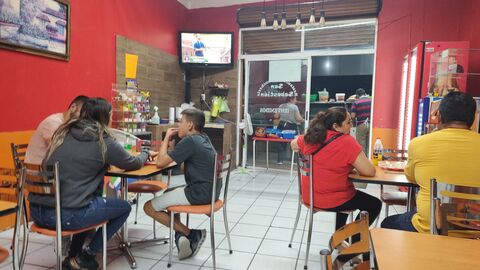 Lonchería y Restaurant "San Sebas" image 6