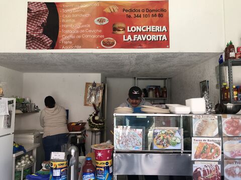 Lonchería La Favorita image 1